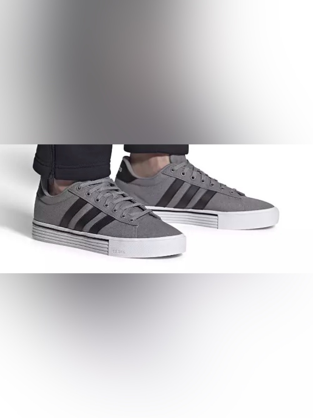 Adidas Daily 4.0, unisex, Men 8.5/women 9.5, New in box